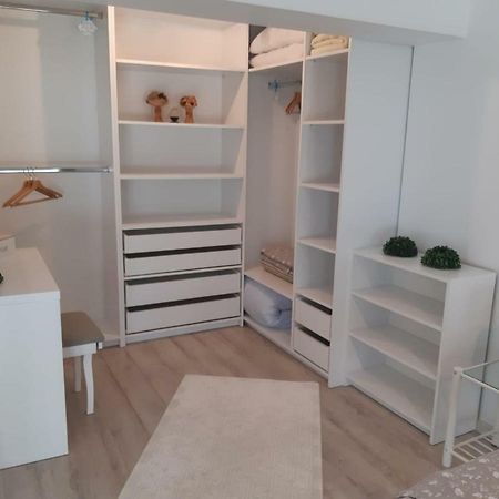 Appartement Apartament Ana Premium à Oradea Extérieur photo